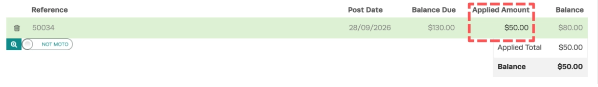 A cropped screenshot of a Customer Payment, the Applied Amount field in the Invoice list is highlighted.